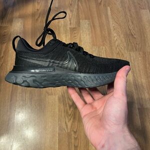Mens nike react infinity run fk 2 (CT2357 003) no box size 7